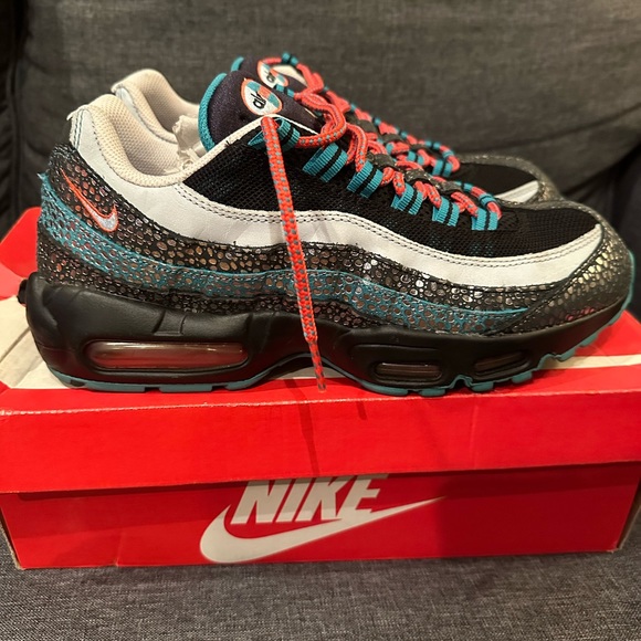 Nike Air Max Kabutomushi Safari